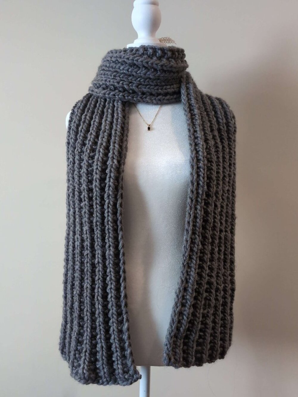 Handknit Chunky Knit Wool Blend Grey Scarf